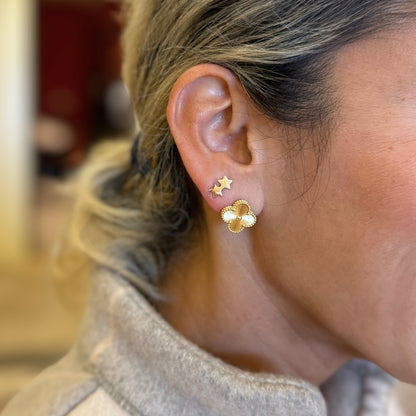 Double Star Earrings in 14k Gold - Mazi New York Jewelry